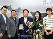경기 광주시장, 센트럴 푸르지오 입주예정자협의회 감사패 받아