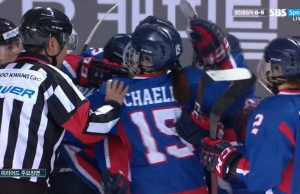 인천 선학링크서 여자 아이스하키 평가전.. 남북 단일팀, 강호 스웨덴에 완패