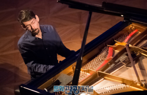 콘서트_프레드 허쉬 내한공연