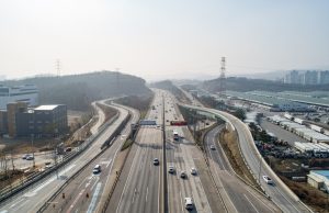 주말까지 따뜻한 날씨 이어져.. 미세먼지, 황사 등으로 대기 질은 ‘나쁨’