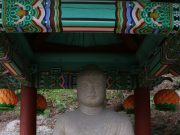 청와대 경내 ‘경주 방형대좌 석조여래좌상’ 보물 지정