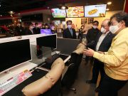 문체부 장관, 코로나19 확산 방지를 위한 피시방 현장 방문