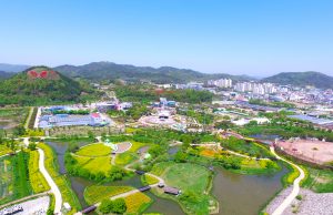 함평군, KTX 타고 함평나비대축제 보러오세요!