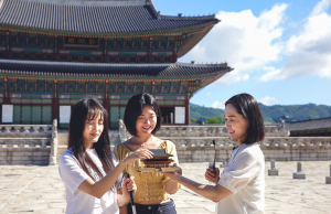 시각장애인을 위한 현장영상해설 투어 예약 개시