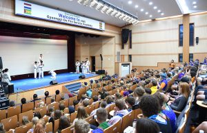 경기도소방학교 머무는 잼버리 대원들, 태권도와 비보이 공연에 ‘매료’