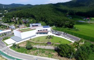 ‘태안 유류피해 극복 기록물’ 전시회 개최