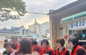 티니버니 영화제 동아리 양유정 공원에서 영화제 개최