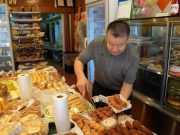 한 우물 인생으로 돌이켜본 경북 노포 빵집 연말연시 투어