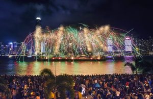 도시 전체가 포토 스팟, 화려한 야경으로 물드는 홍콩