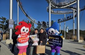 포항 스페이스워크, 방문객 300만 명 돌파! 지역 랜드마크로 자리매김