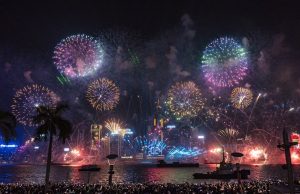 홍콩, 빅토리아 하버에서 새해 카운트다운