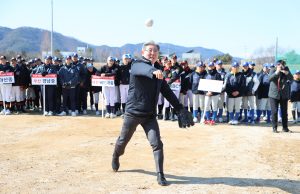 의령친환경야구장, 기온·교통·인프라 인기몰이