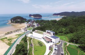 태안군, 유류피해극복 기록물 ‘희귀자료’ 첫 공개