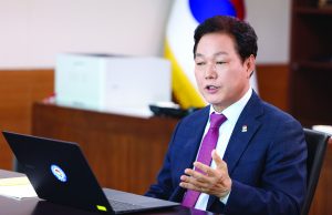 박완수 경남도지사에게 듣는다