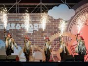 2025 고양호수예술축제 개막…불꽃극·드론 라이트쇼로 가을 밤 수놓아