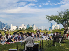 달빛 아래 물드는 재즈 선율… 추석 연휴 ‘도모헌’ 문 넓게 열린다