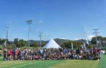 문경 영강서 캠핑·러닝·음악 어우러진 친환경 축제 열려