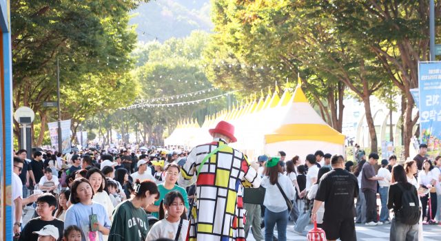 의령리치리치페스티벌, 나흘간 43만 명 찾아